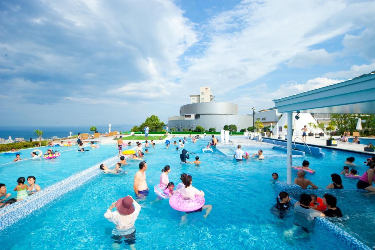 Beppu Suginoi Hotel Buitenkant foto